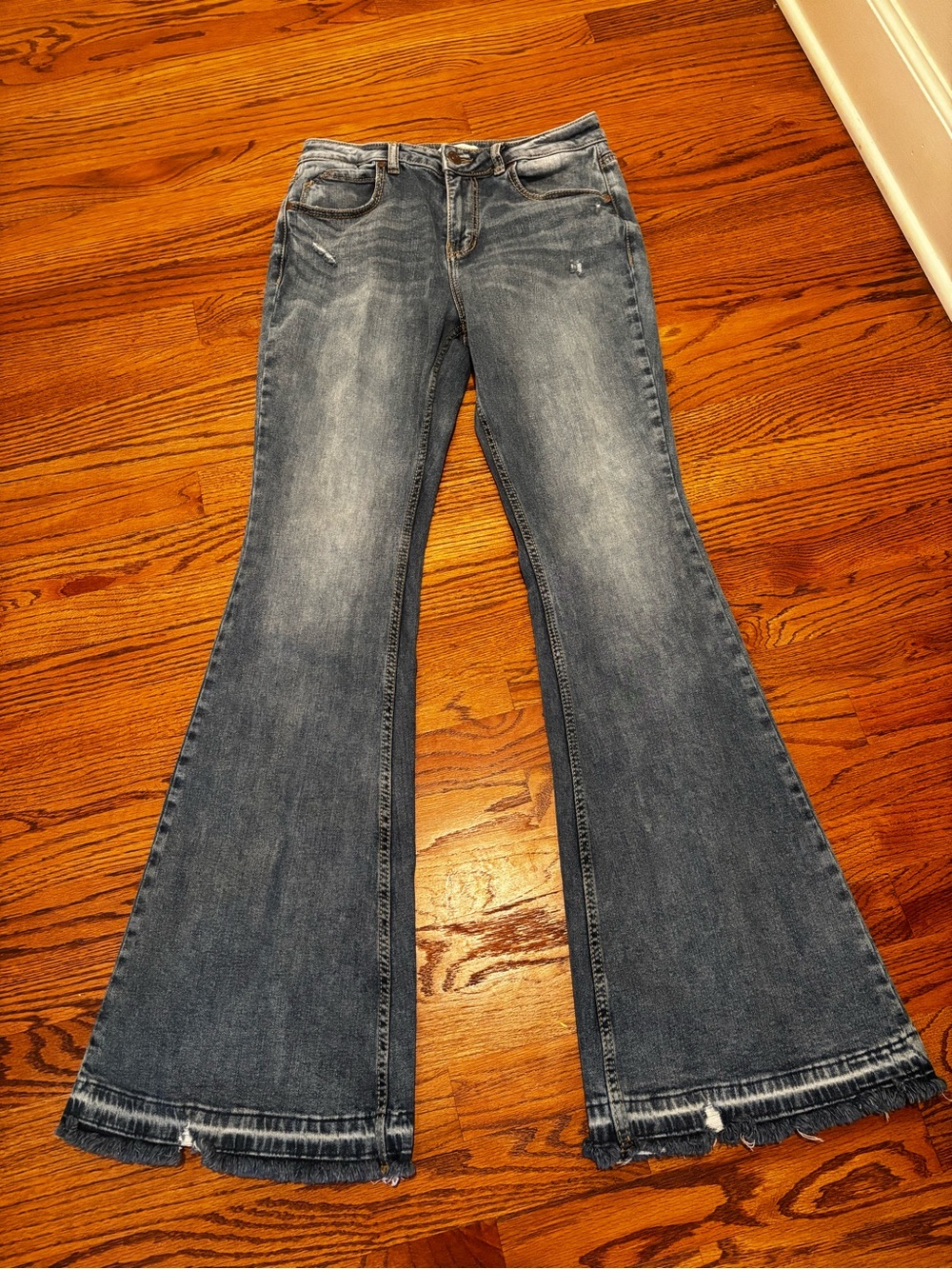 Shyanne Medium Blue High-Rise Flare Jeans with Frayed Hem